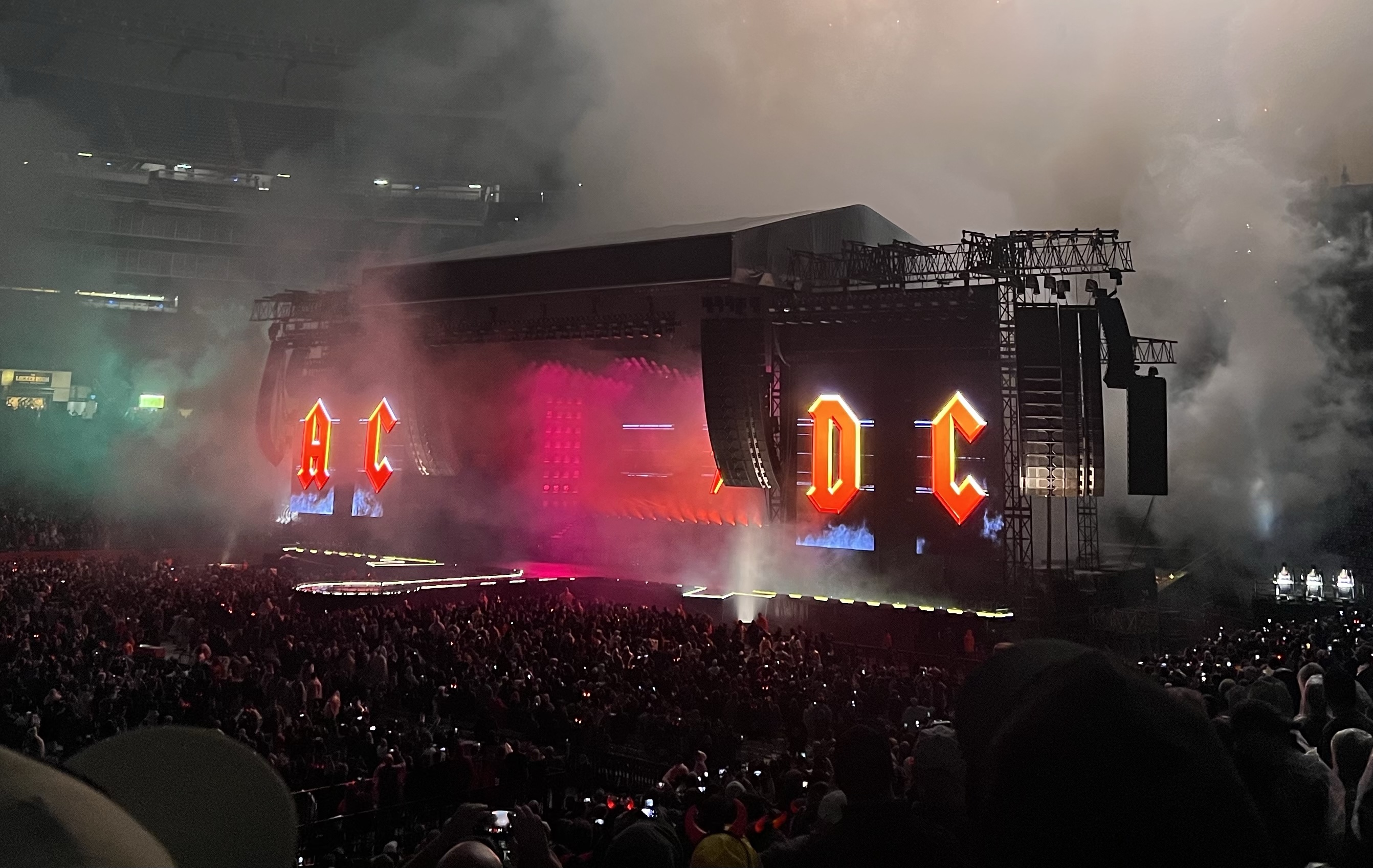 AC/DC – May 4, 2025