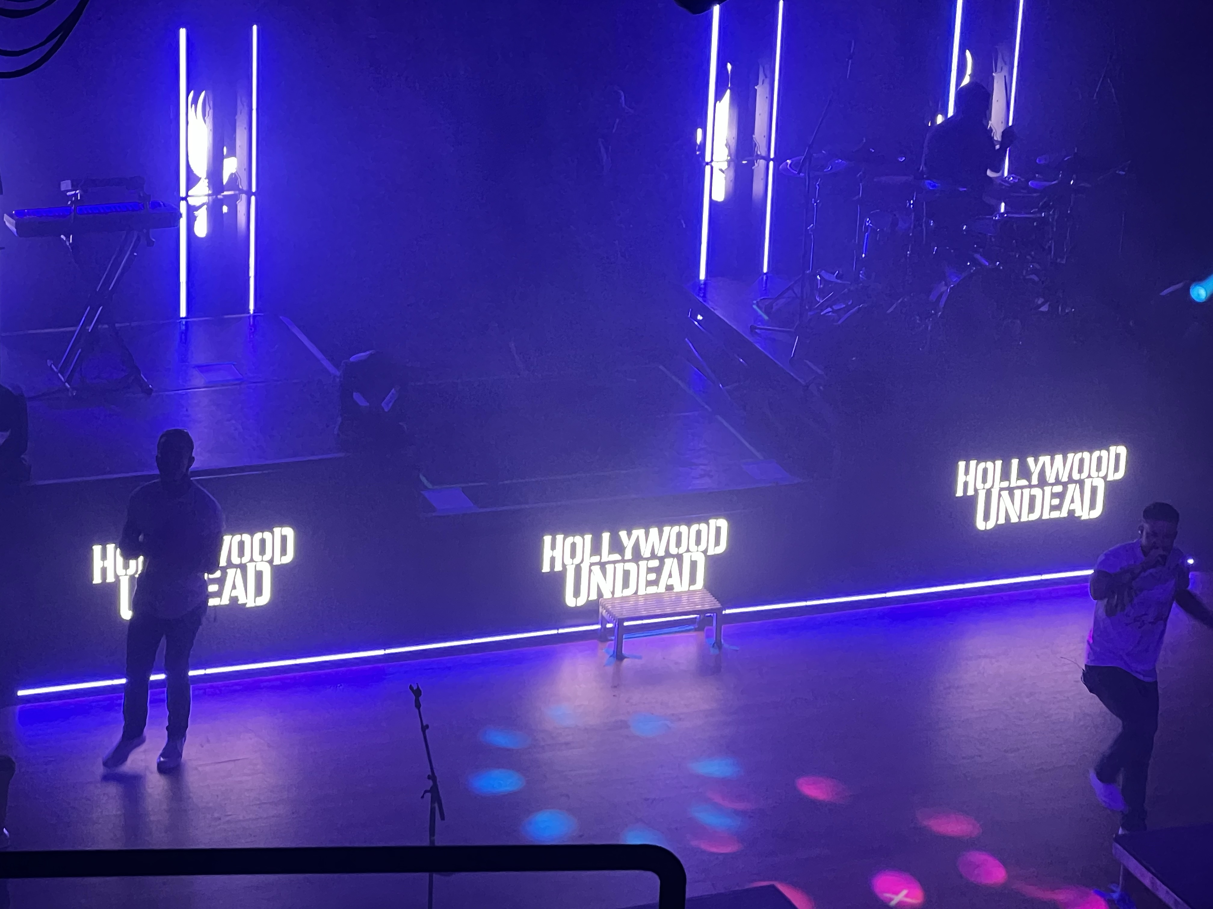 Hollywood Undead, Tech N9ne, Set It Off, Zero 9:36